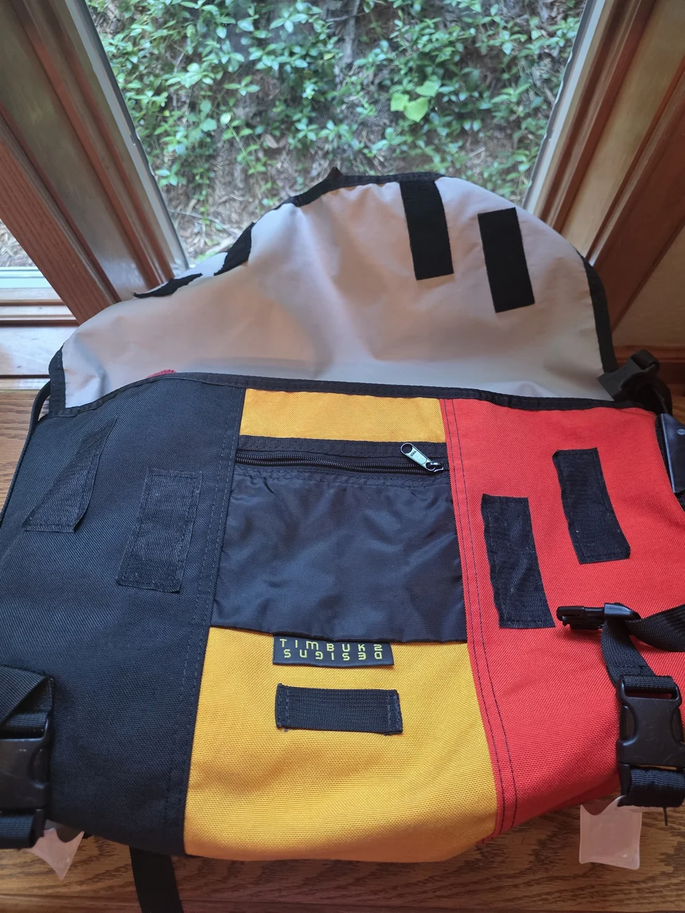 Timbuk2 Tri-Color Black, Yellow & Red Messenger Bag